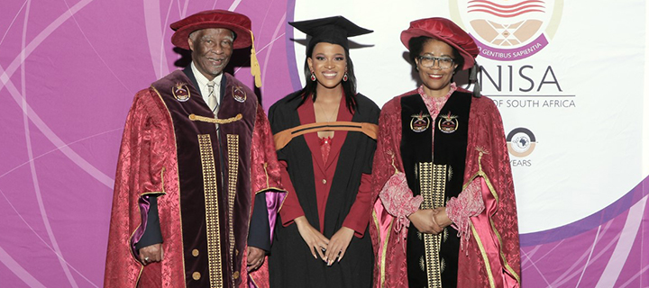 Teaser_Tokollo Mmamaro, flanked by Thabo and Unisa Principal and Vi.jpg